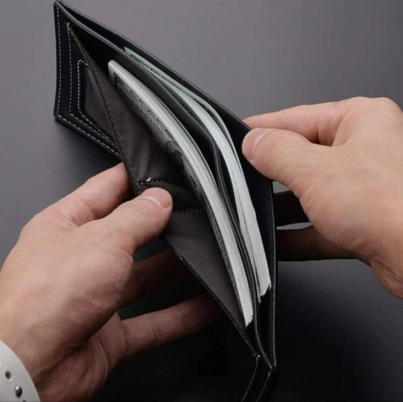 💜Men letter embossed wallet - Picture 2 of 3